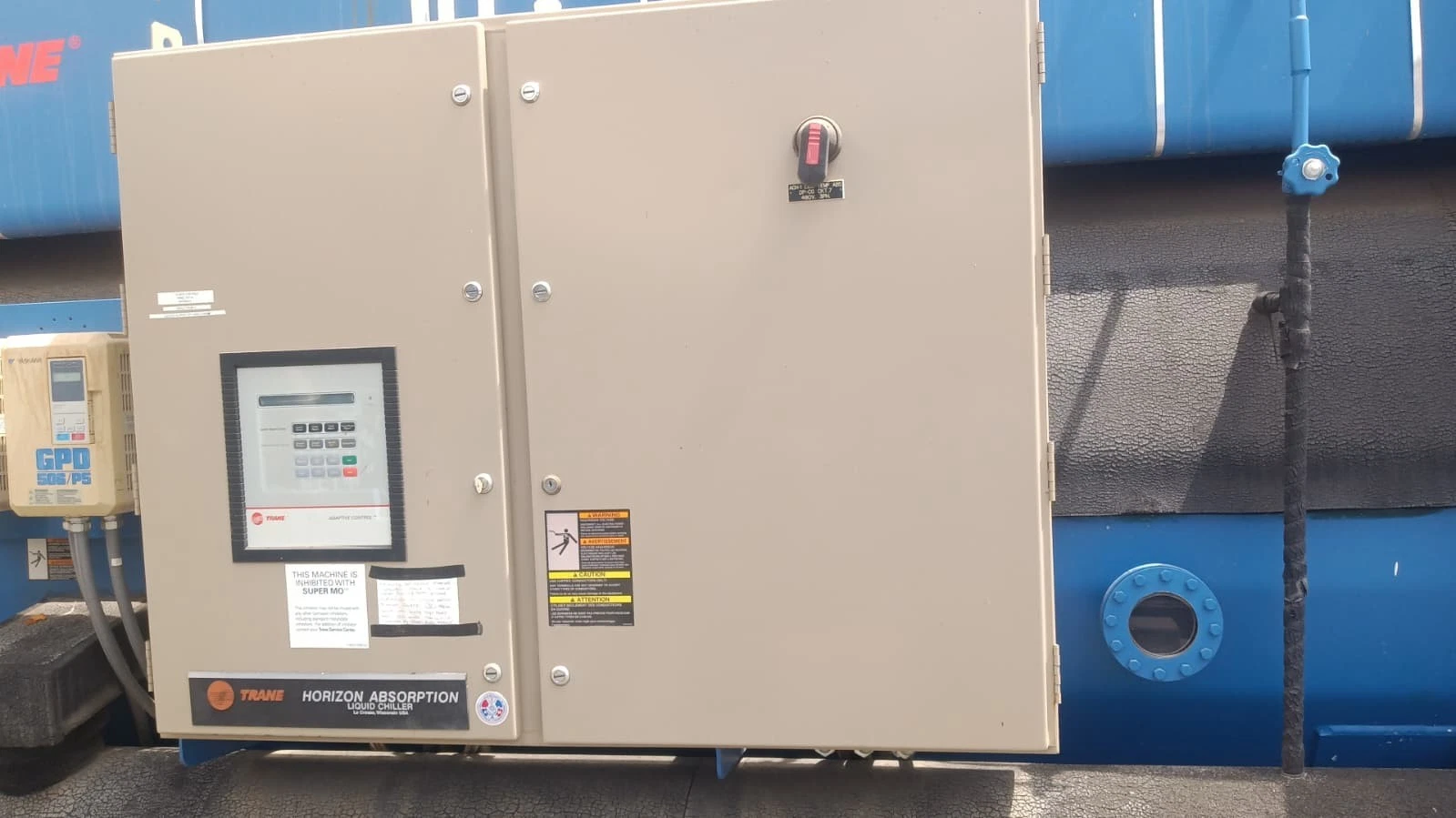 575 Ton, Trane #ABTF575, Horizontal Liquid Absorption Chiller, 2-stage, 2003 - Image 2