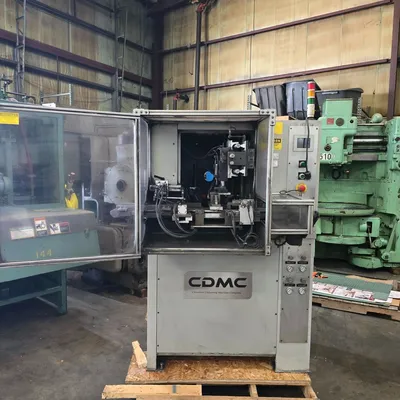 CDMC #1000, Twin-Head Gear Deburring Machine w/Shuttle Loading In/Out Conveyor, 8" diameter Max capacity - Image 1