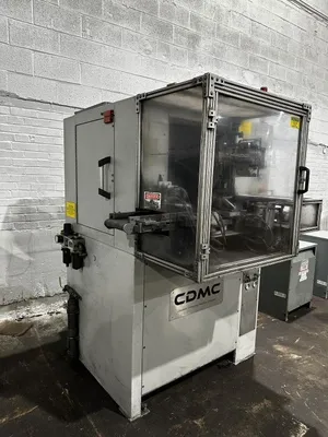 CDMC #1000, Twin-Head Gear Deburring Machine w/Shuttle Loading In/Out Conveyor, 8" diameter Max capacity - Image 2