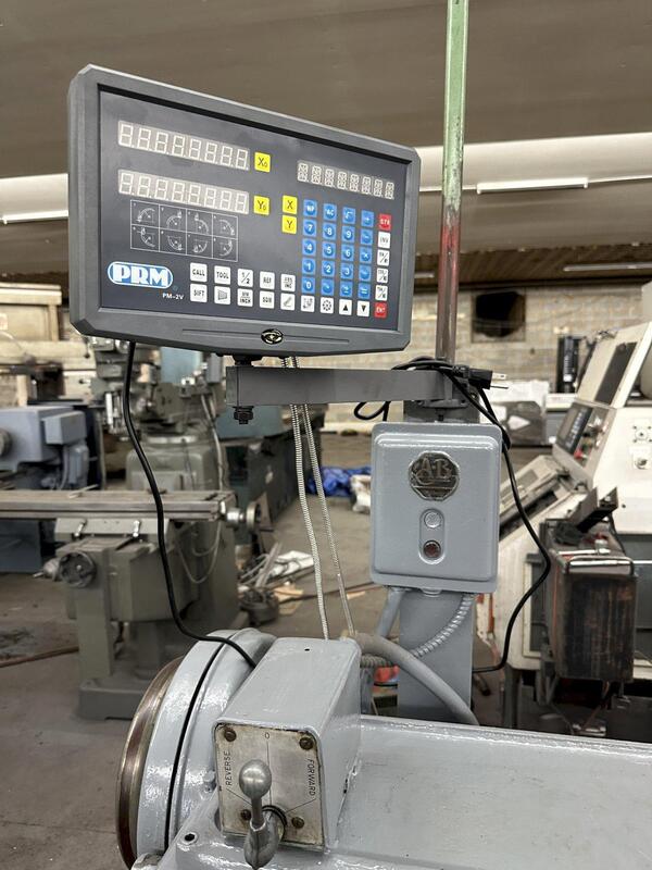 15" x 60" Leblond, Engine Lathe, 1.75" spindle bore, 12" chuck 4 jaw, tailstock, Steady Rest - Image 2