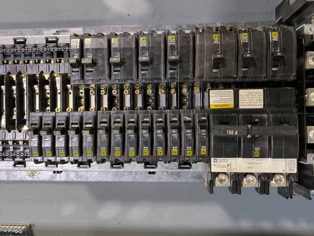 200 Amp. Square D, NQ472L2C NQ, Panelboard, 240 Volts, 3PH, 4 wire, 64 Space, 3R, w/ 23 breakers - Image 7