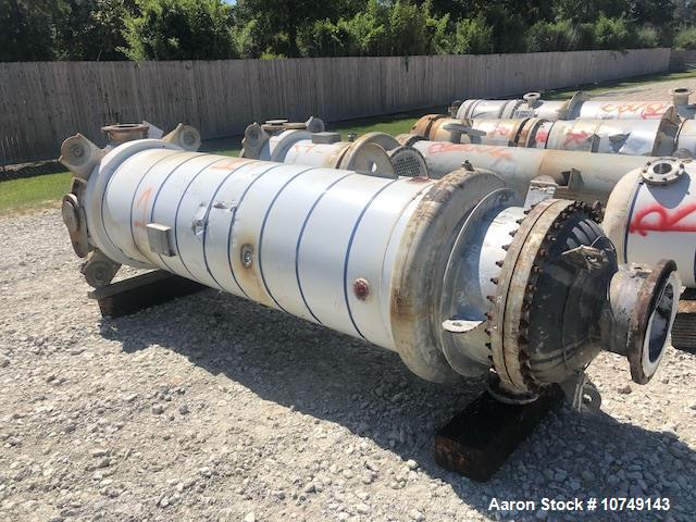 1220 sq.ft., 75 psi shell, 75 psi tube, Southern Heat Exchanger, Vertical Shell & Tube Heat Exchanger, w/ - Image 2