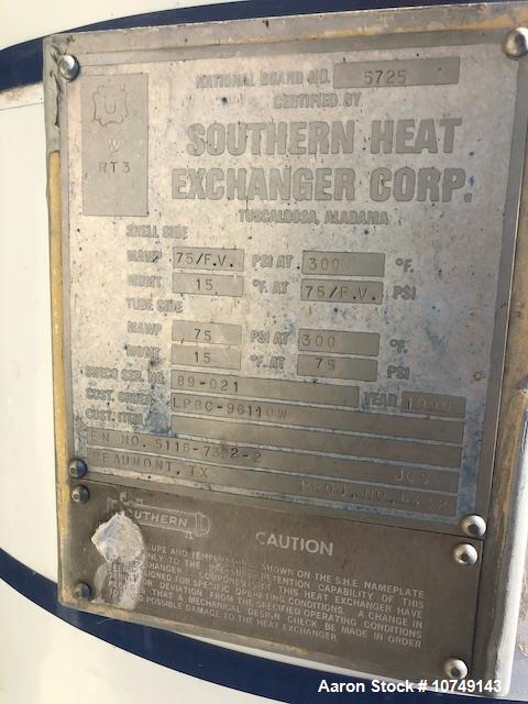 1220 sq.ft., 75 psi shell, 75 psi tube, Southern Heat Exchanger, Vertical Shell & Tube Heat Exchanger, w/ - Image 3