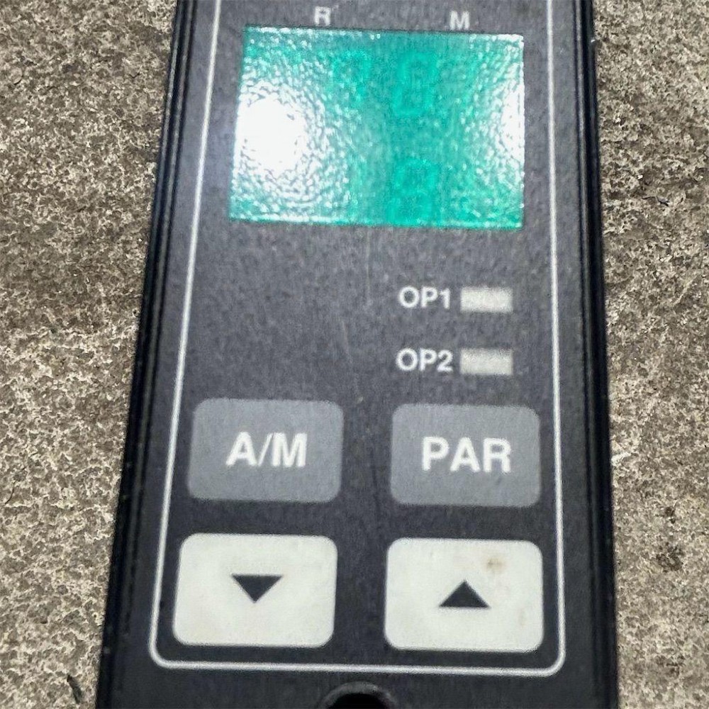 Eurotherm #808, digital temperature ctrlr, 808/L1/T1/0/0/0/QLS/(AJHF110)//CE - Image 1