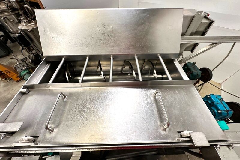 Rietz-Bepex #RS-15-K3403-6, twin shaft jacketed mixer, 41" L x 30.5" W x 19.5" D trough, portable on wheels - Image 3