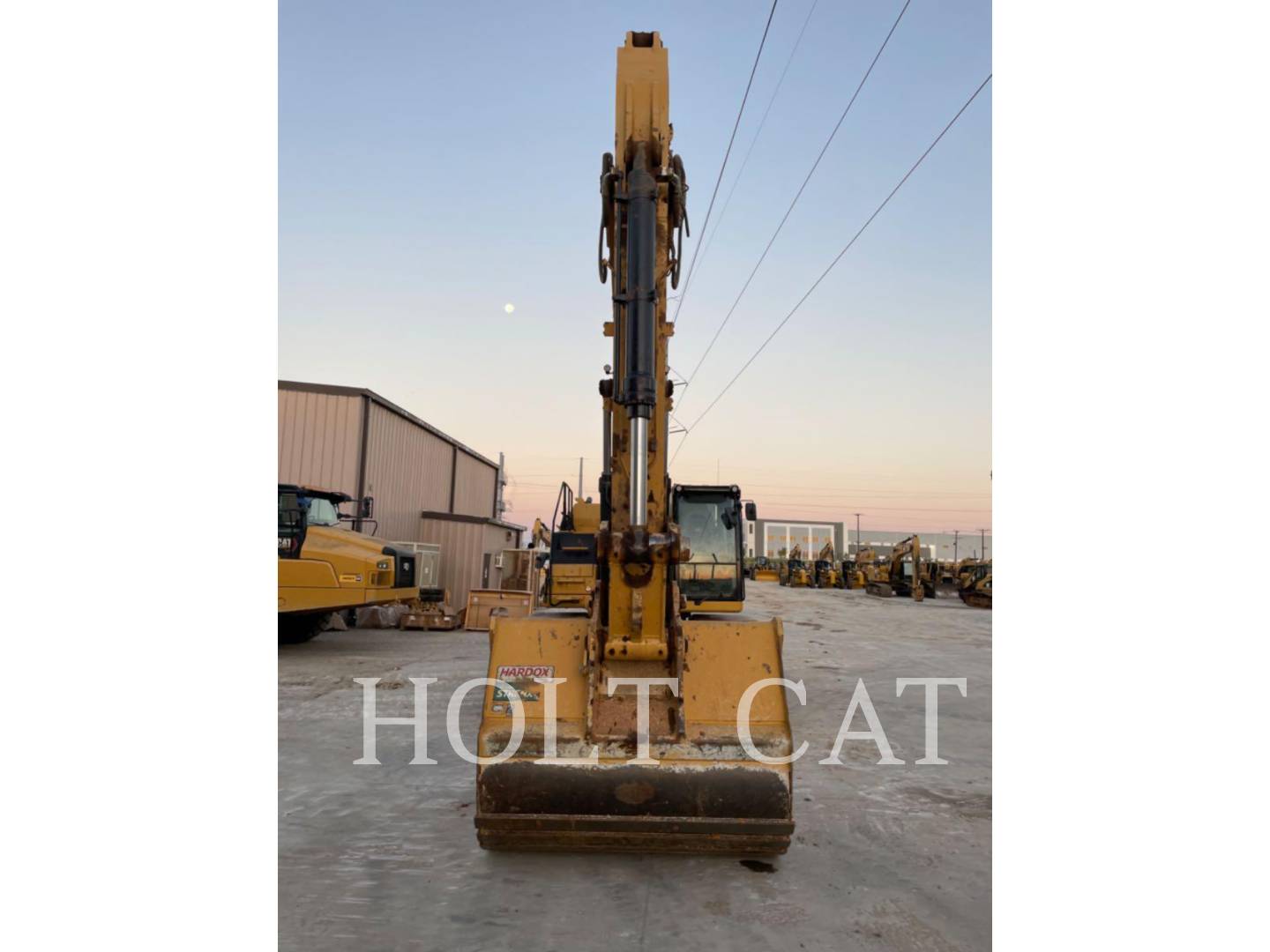Caterpillar 352 11, Crawler Excavator, 3602 hours, S/N: KXH00323, 2023 - Image 3