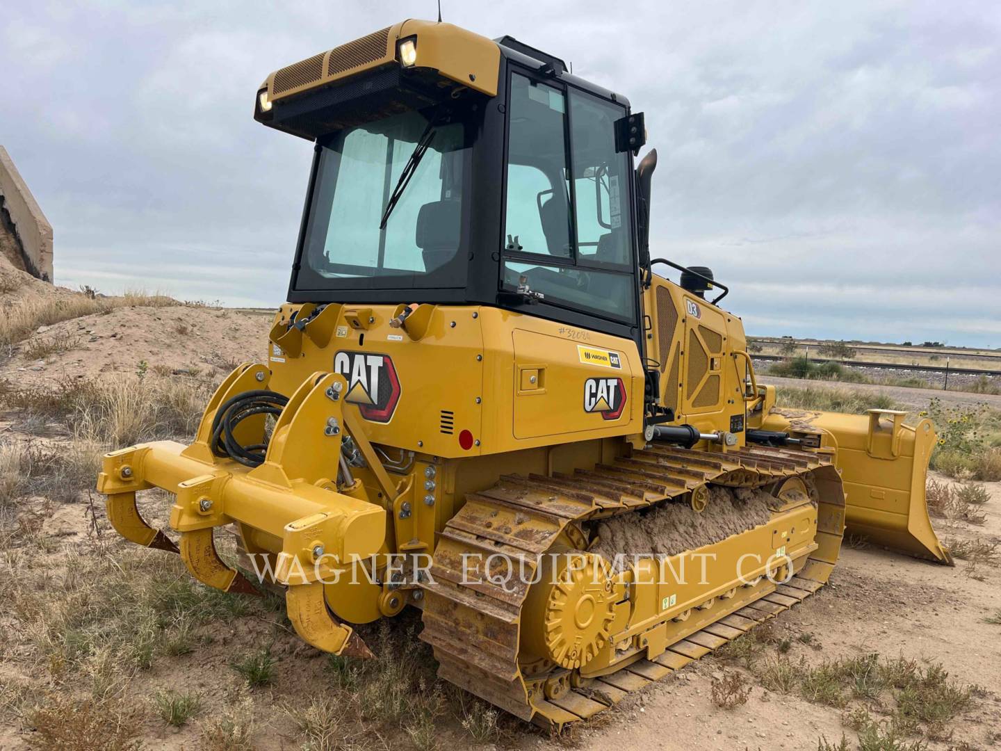 Caterpillar D3, Crawler Dozer, 102 hours, S/N: XKW01873, 2022 - Image 3