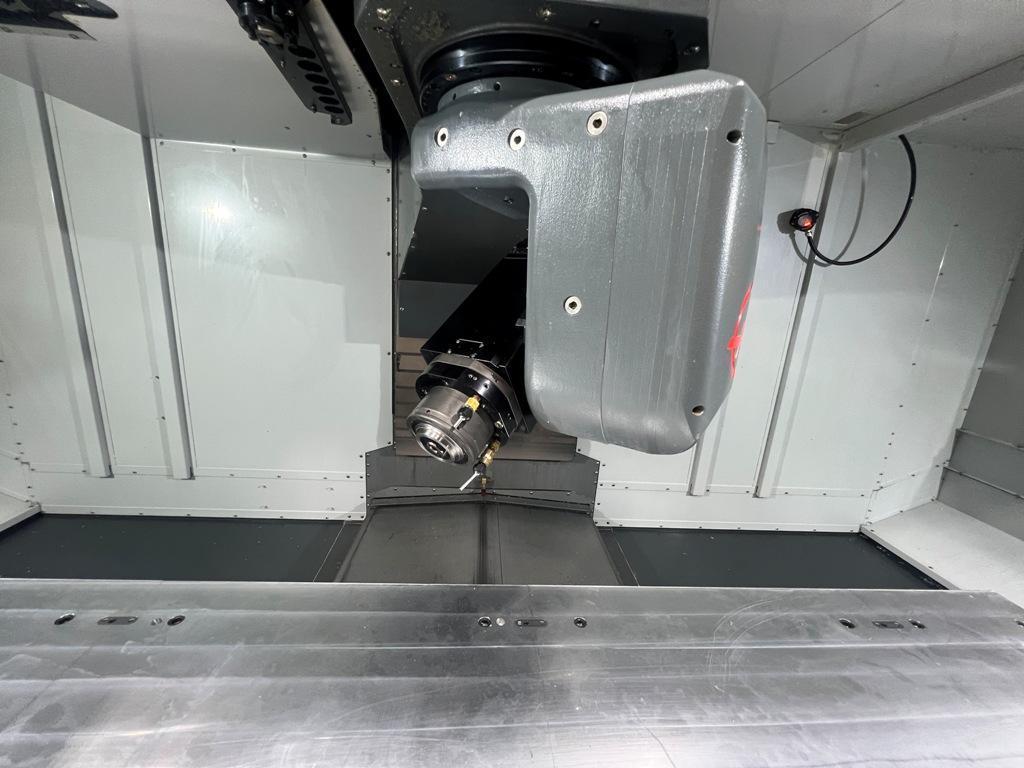 Haas #VR-9, hig-speed CNC vertical machining center, 50+1 automatic tool changer, 84" X, 40" Y, 42" Z, 20000 - Image 4