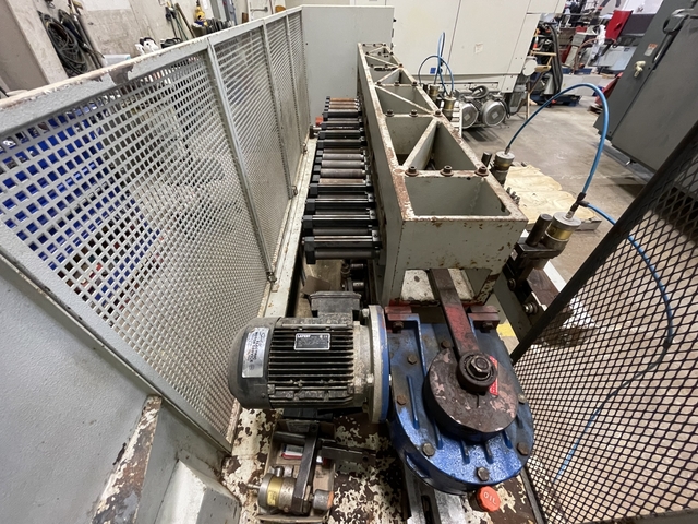 Comec #MMS-2000, Horizontal Slot Mortiser, 20-Spindle, 300-400 pcs./hr., 8" width x 87" L Table, (5) 4.0/3 HP - Image 8