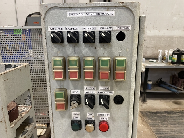 Comec #MMS-2000, Horizontal Slot Mortiser, 20-Spindle, 300-400 pcs./hr., 8" width x 87" L Table, (5) 4.0/3 HP - Image 9