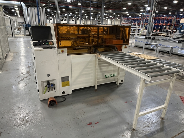 Hipoint #NZK8E, CNC Machining Center, 39.4" width x 1.6" thick max Panel Size, 11" min. Panel length, 2 HP - Image 1