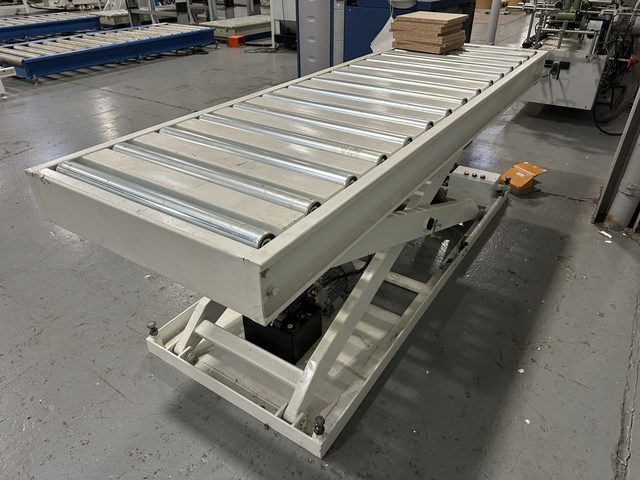 Nanxing #MF7112, 27" x 94" Scissors Lift, 27" x 94" Top w/Rollers, 480 V - Image 2
