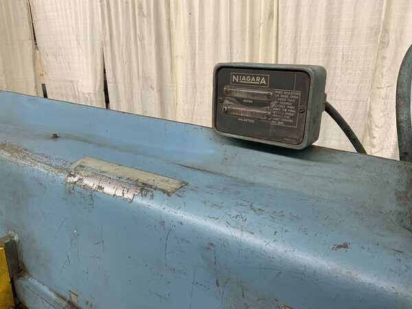 1/4" x 10' Niagara #IF10, Hydraulic Squaring Shear, 10.2' overall Blade length, 36" Back Gauge, 24/60 SPM, 15 - Image 8