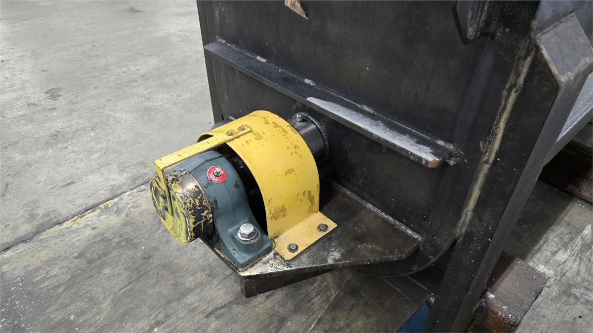 16 cu.ft. Lowe Industries #C-16, Platform Double Ribbon Blender, 3" diameter Mixing Shaft, 1.5" width x 0.5" - Image 10