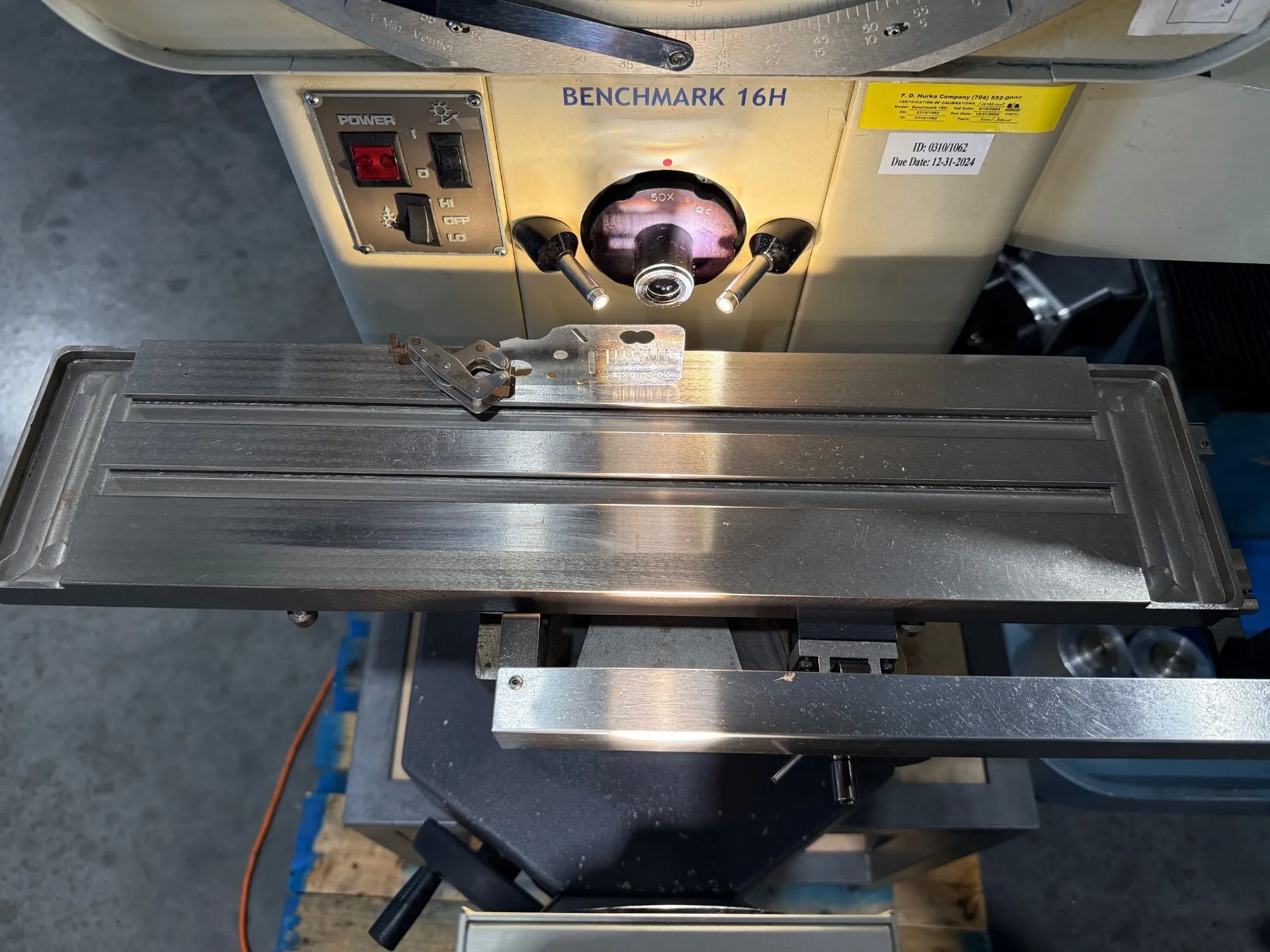 16" Dorsey #16H, optical comparator, 18" x5" tbl., 10/50X lens, surface illumination, Quadra-Chek 100 2-Axis - Image 9