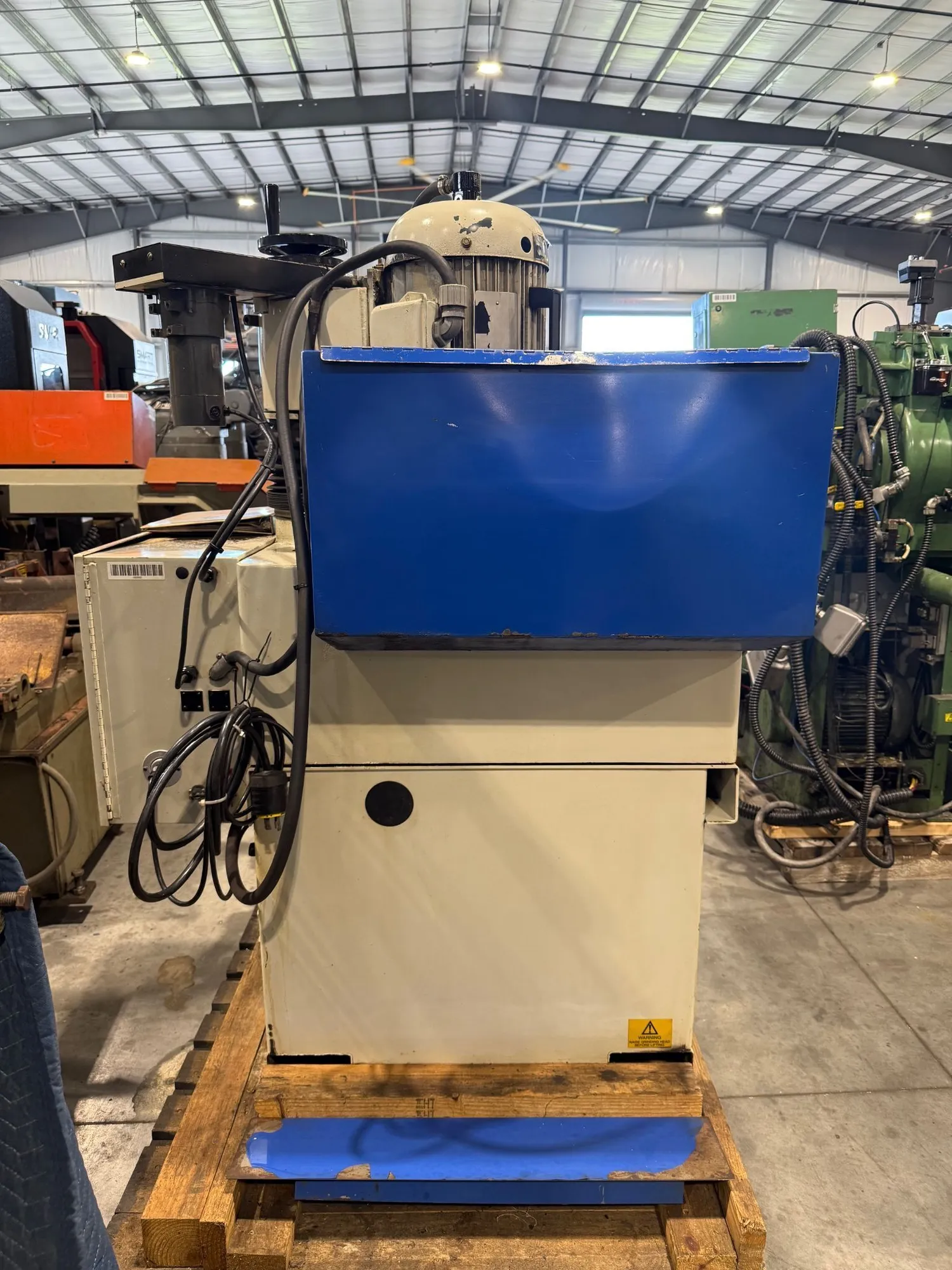 DCM Wilson Tool #PDG-5-3, automatic rotary surface grinder, 18" table diameter, 6" 3-jaw chuck - Image 7
