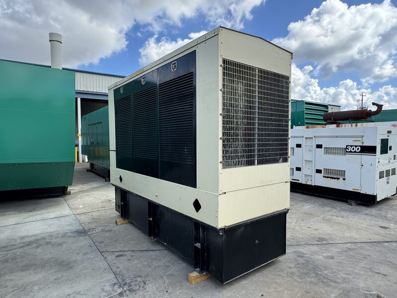 400 KW Detroit Diesel #JUREOZD, diesel generator set, 277/480 Volts, 3-phase, 751 hours, 635 HP @ 1800 RPM - Image 3