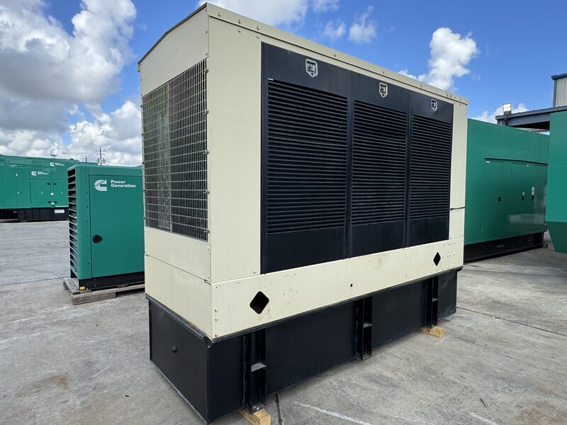 400 KW Detroit Diesel #JUREOZD, diesel generator set, 277/480 Volts, 3-phase, 751 hours, 635 HP @ 1800 RPM - Image 4