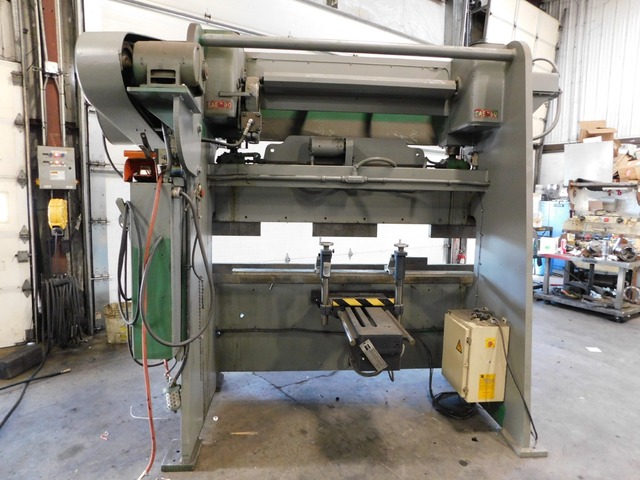 90 Ton, Chicago #68L, press brake, 8' overall, air clutch - Image 3