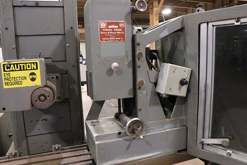 6" x 18" Brown & Sharpe #618-MicroMaster, surface grinder, 8" x 1/2" x 1-1/4" wheel, 10X lens, box type dust - Image 5
