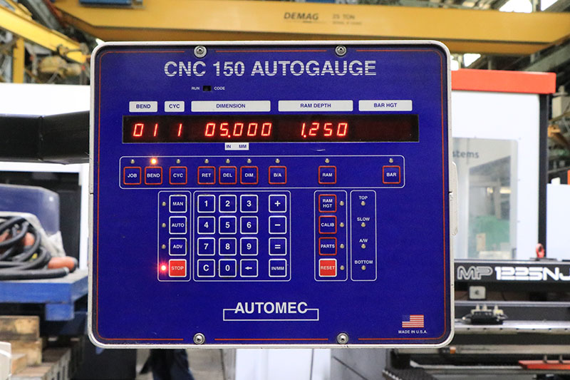 140 Ton, Wysong #MTH-140-144, hydraulic press brake, 12' overall, 62" between housing, 8" stroke, 17" die - Image 6