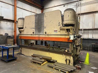 600 Ton, Pacific #K600-16, hydraulic press brake, 16' overall, 170" between housing, 12" stroke, 14" throat - Image 1