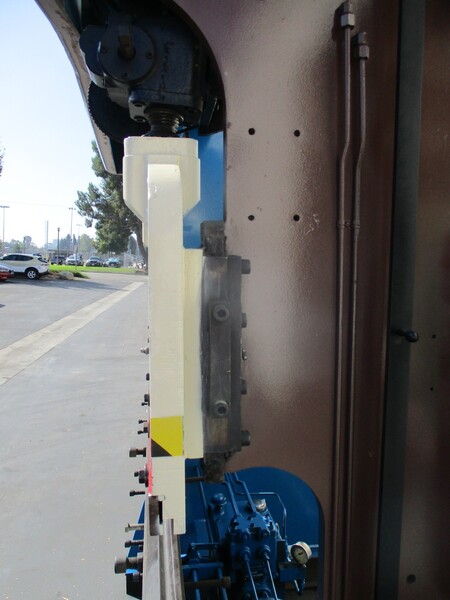 35 Ton, Diacro #14-72, hydra power mechanical press brake, 6' overall, 62" between housing, 2" stroke, 9" - Image 7
