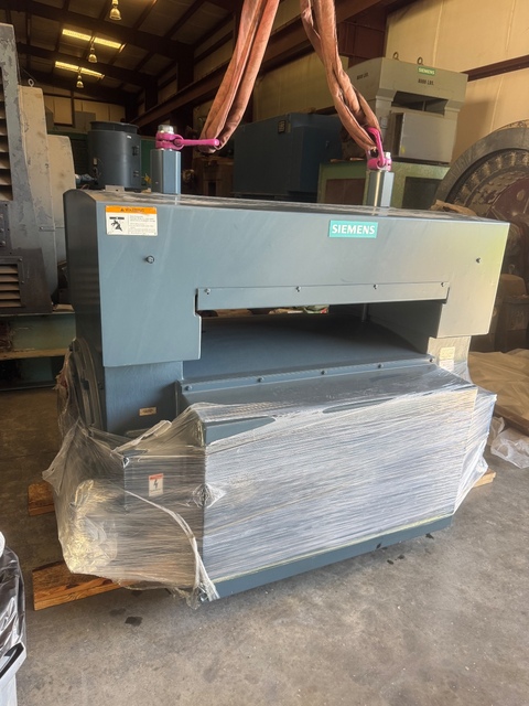 5000 HP 3600 RPM Siemens, Frame 6813, weather protected enclosure type 2, SB, 4160 Volts, API541, new unused - Image 1