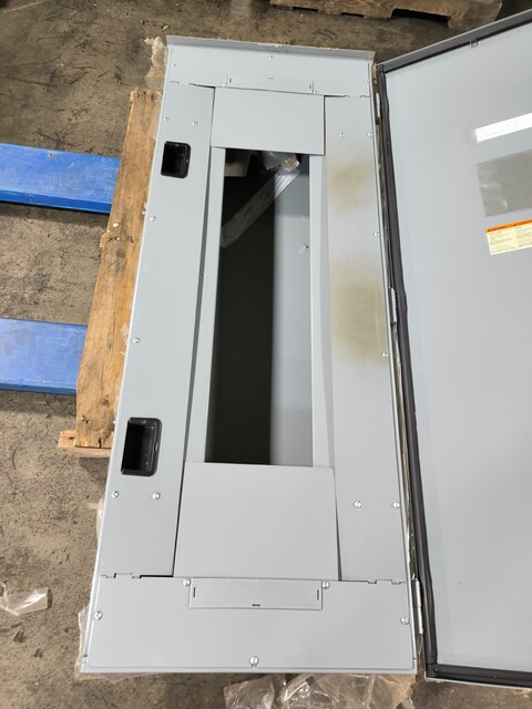 Square D MH53WP, Panelboard Enclosure, Rainproof, 3R Enclosure, 20" W x 53" L x 6" H Size - Image 2