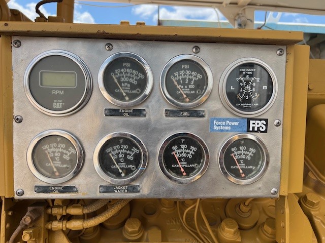 1030 KW Caterpillar Kato #D399, 347/600 Volts, 4017 hours, 1200 RPM - Image 3