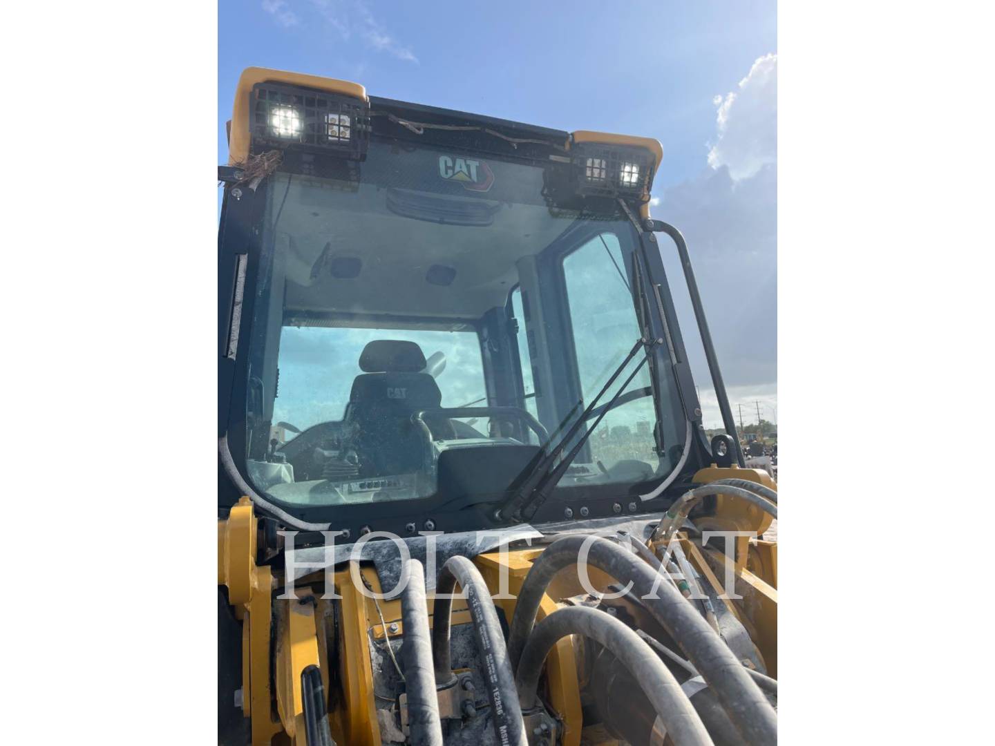 Caterpillar 953 QC, Track Loader, 1109 hours, S/N: LTL00593, 2024 - Image 8