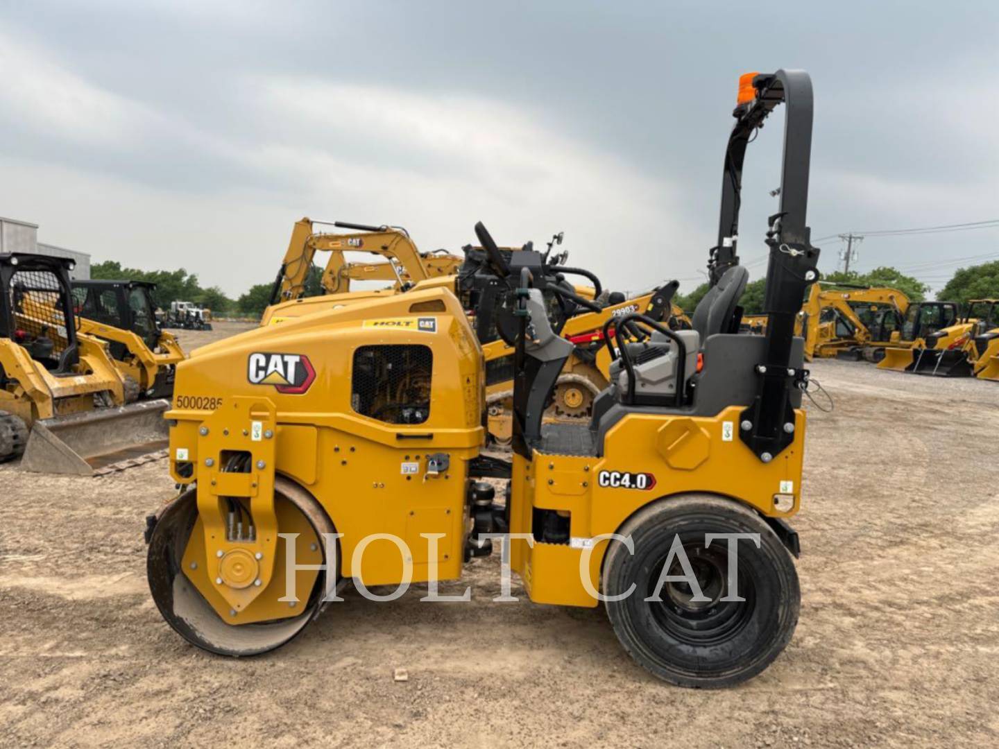 Caterpillar CC4.0, Wheel Dozer, 925 hours, S/N: 65000285, 2024 - Image 1
