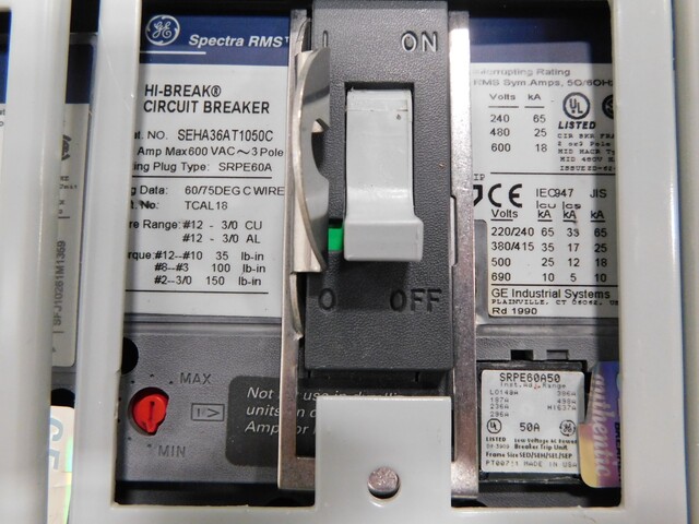400 Amp. General Electric Spectra Series, Panelboard, 480Y/277 Volts, 3 phase, 4 W, 5 breakers - Image 8
