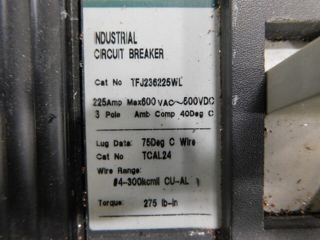 1200 Amp. General Electric CCB/-2, Panelboard, 208/120 V, 3 phase, 4 W, 14 breakers - Image 10