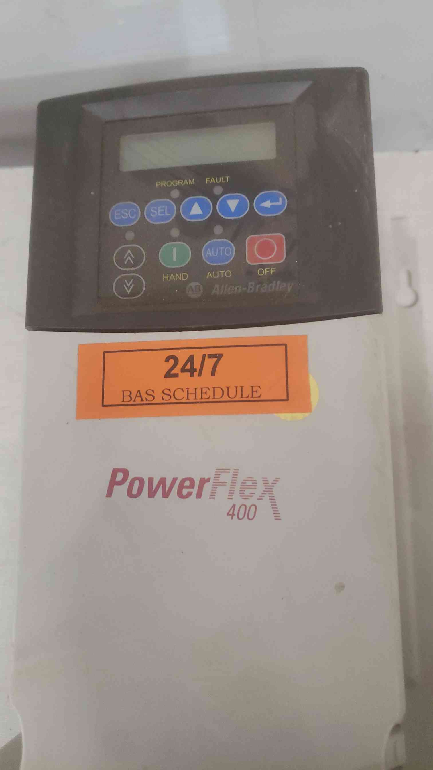 10 HP Allen-Bradley, PowerFlex-400, AC VFD, 460 Volts, 15.3A - Image 2