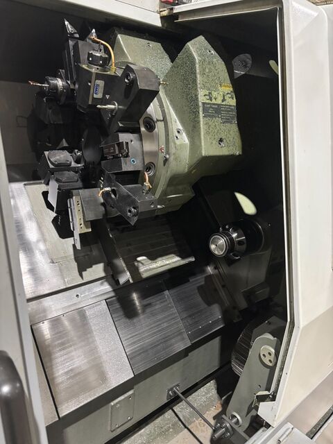 Hyundai Kia #SKT15LMS, Cnc Lathe, 4 axis, 21.7" swing, 10" diameter, 6" chuck, 20.9" centers, 8.7" X, 24.8" - Image 5