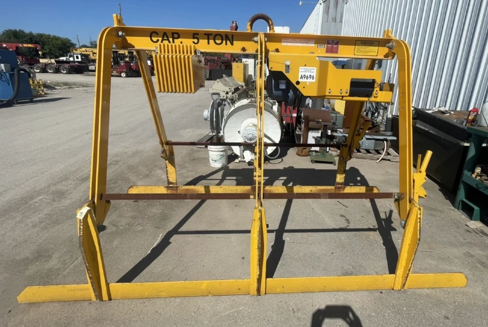 10000 lb. C-F Lifters, motorized 5 ton sheet lifter - Image 1