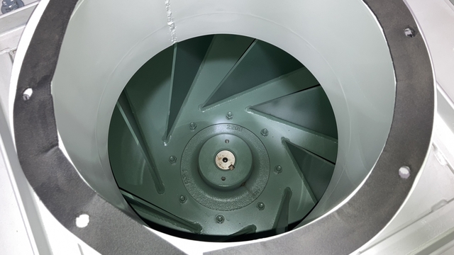 5000 cfm Northtech #NT-DC15SS, Dust Collector, 15 HP, 26-3/8" 9-blade impeller, 72 cloth 5" x 60" bags - Image 6