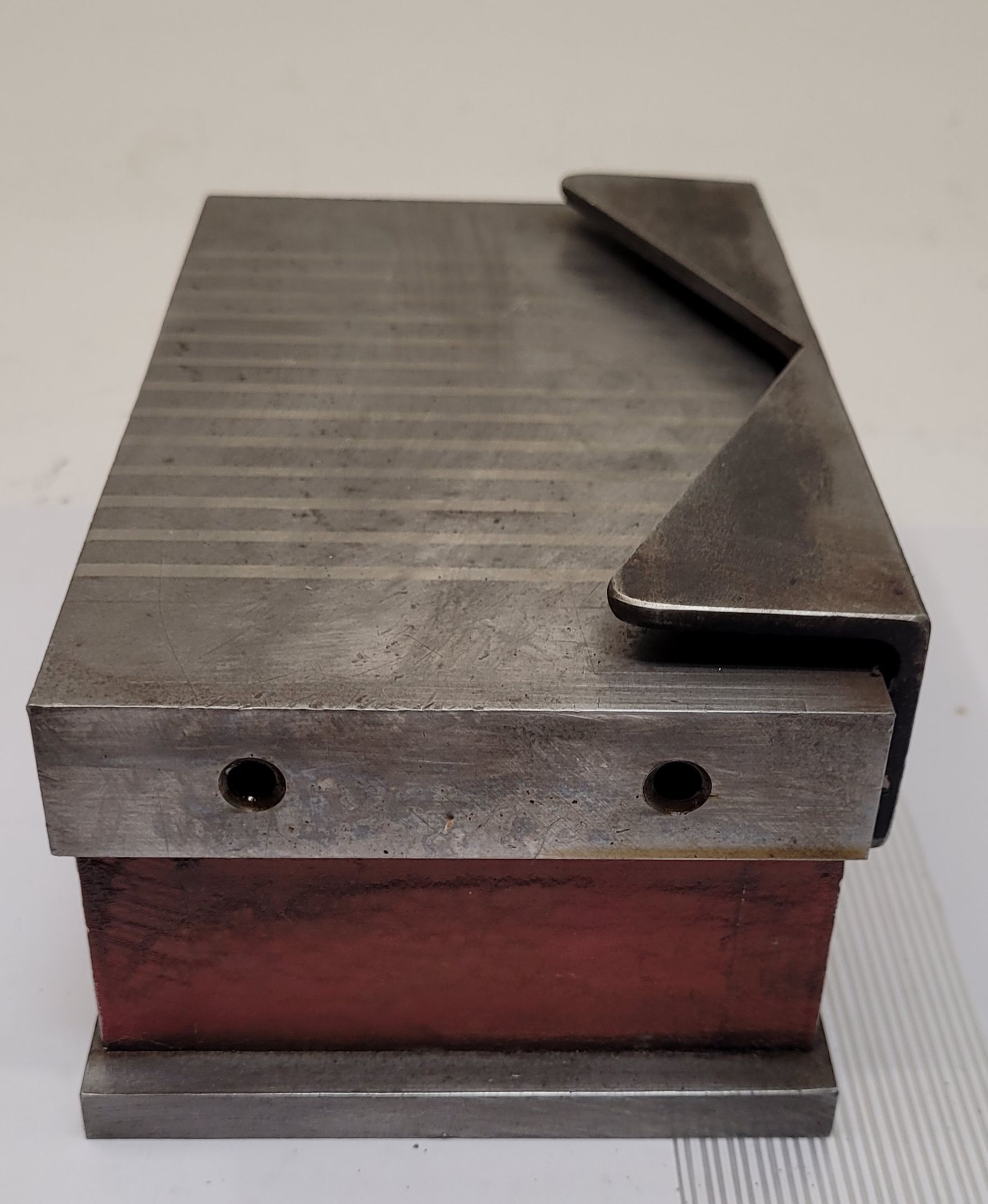 4" x 7" Suburban #MCB47, permanent magnetic chuck - Image 8