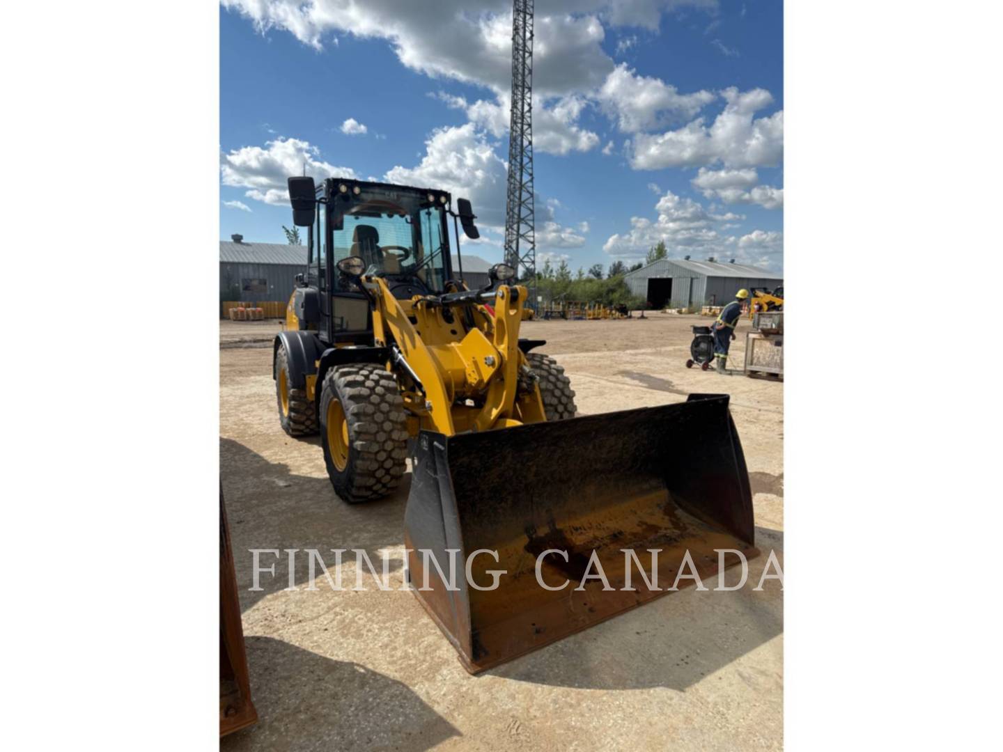 Cat 908-14, Wheel Loader, 434 hours, S/N: MZ800904, 2024 - Image 2