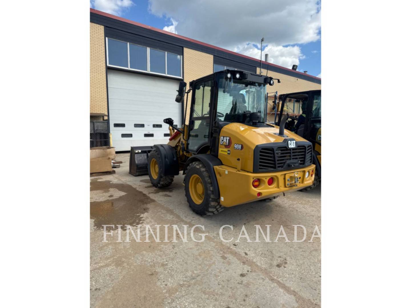 Cat 908-14, Wheel Loader, 434 hours, S/N: MZ800904, 2024 - Image 4