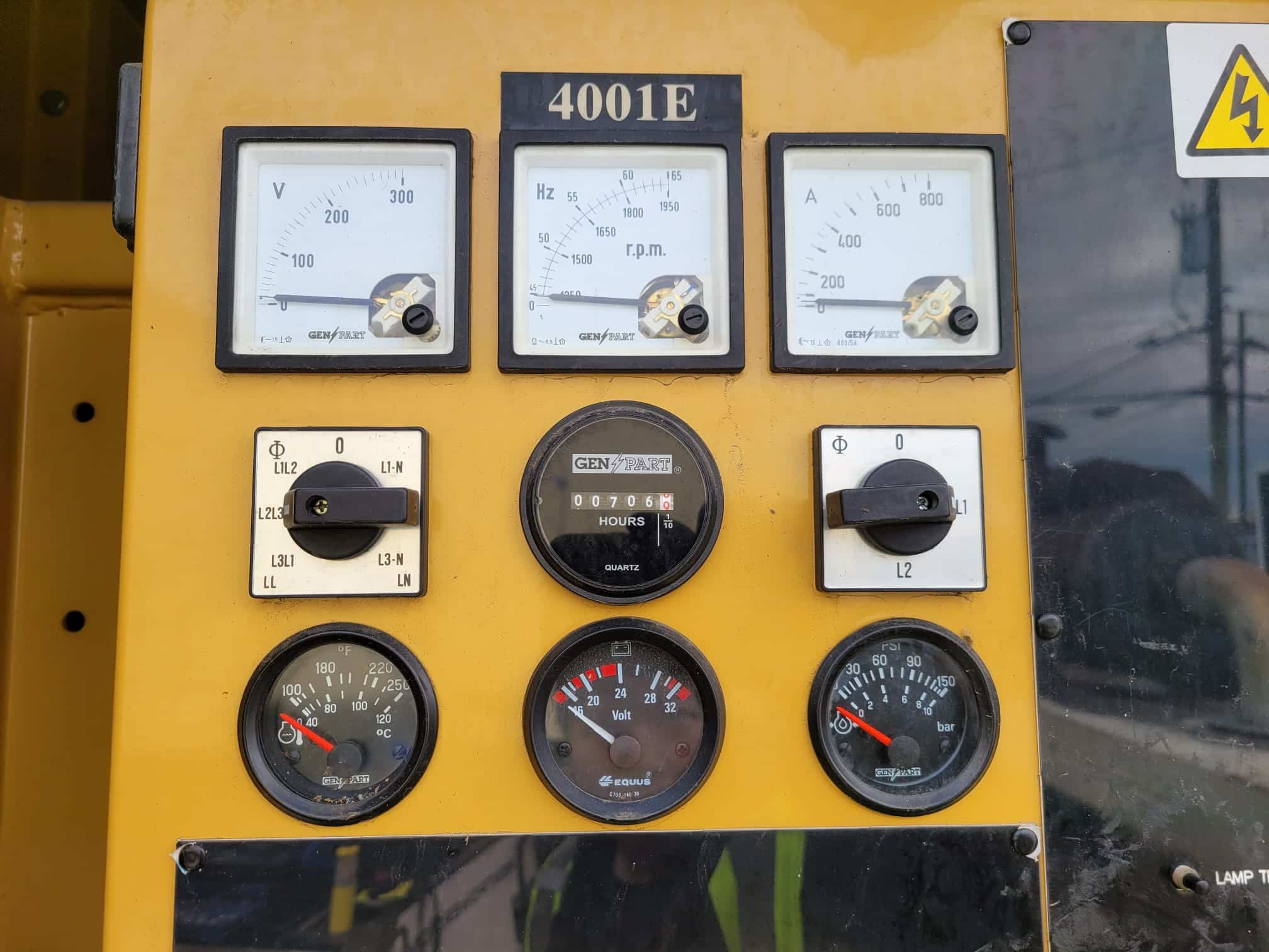 200 KW Olympian #D200P4, diesel generator, weatherproof enclosure, 120/208 Volts, 706.9 hours - Image 10
