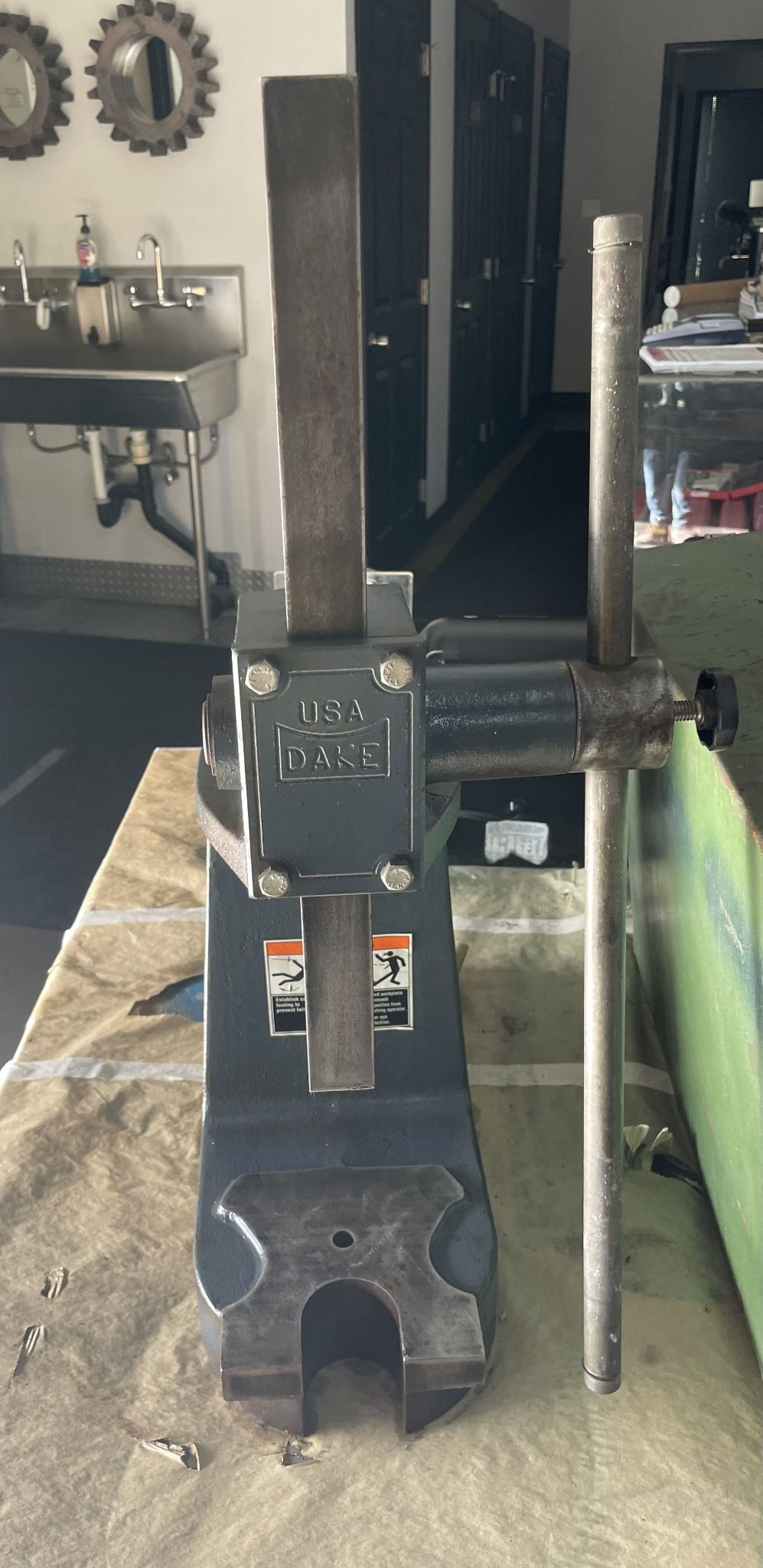 1 Ton, Dake #1, Arbor Press, 3-1/2" swing, 3" x 3-1/4" table, 7.5" ram - Image 1