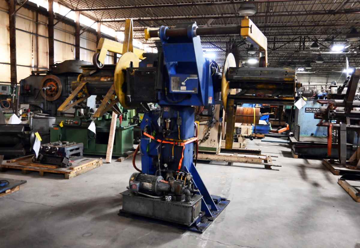 8000 lb. Coe Press Equipment, Double Uncoiler, 24" width, 20-24" ID, 72" outside dimensions, 6x keepers - Image 2