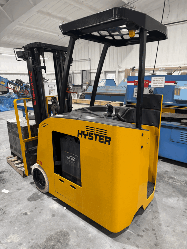 3000 lb. Hyster #E30HSD, electric, forklift, 3 wheel, 2002 - Image 5