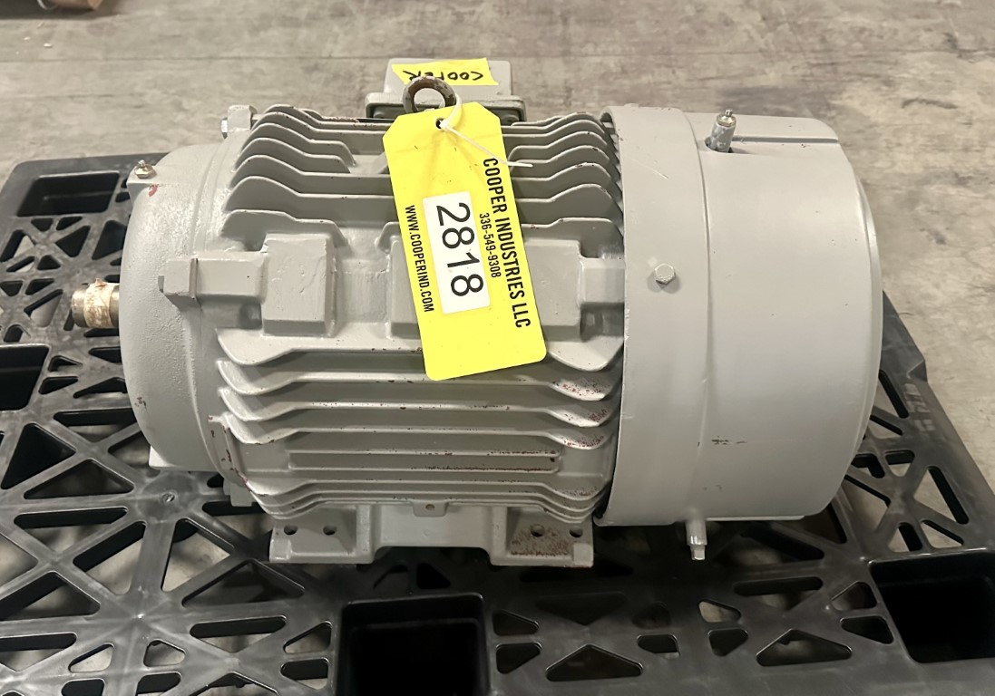 25 HP 3525 RPM Siemens, Frame 284TS, VFD rated, 460 Volts - Image 2