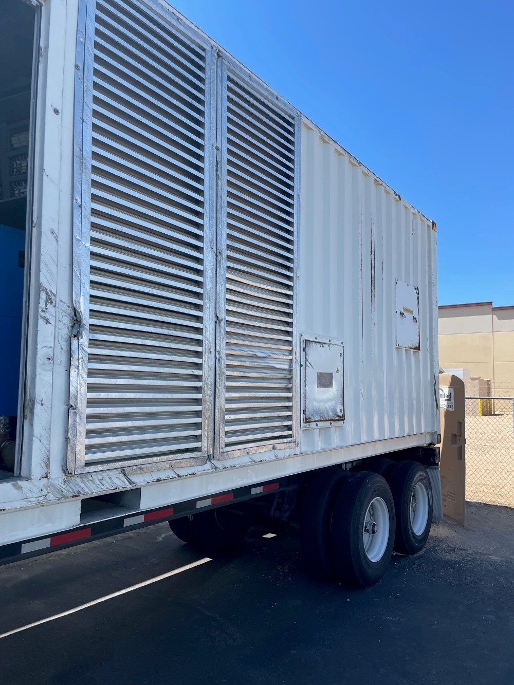 1250 KW Powersecure #573RSL5293, Diesel Mobile Generator, 277/480 Volts, low hours - Image 6
