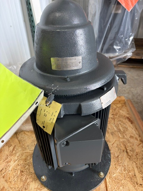 20 HP 1800 RPM Usem/nidec, Frame 265TPA-12, VHS, vertical hollow shaft, vertical hollow shaft, 230/460 Volts - Image 2