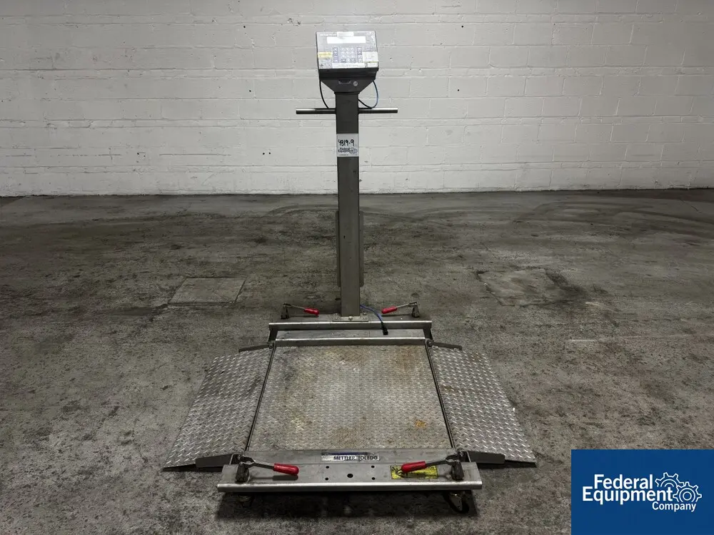 661 lb. Mettler #PUMA, Portable Pallet Scale, 300KG - Image 1