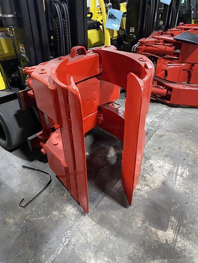 12000 lb. Hyster #S120FT-PRS, LPG forklift with Bolzoni ARF-84-1060PE 60" roll clamp, 2018 - Image 6